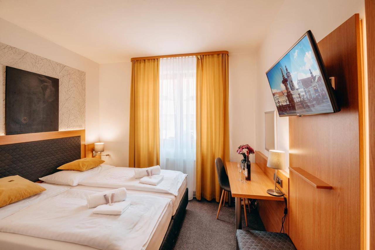 Hotel Klika تشيسكي بوديوفيتسه المظهر الخارجي الصورة