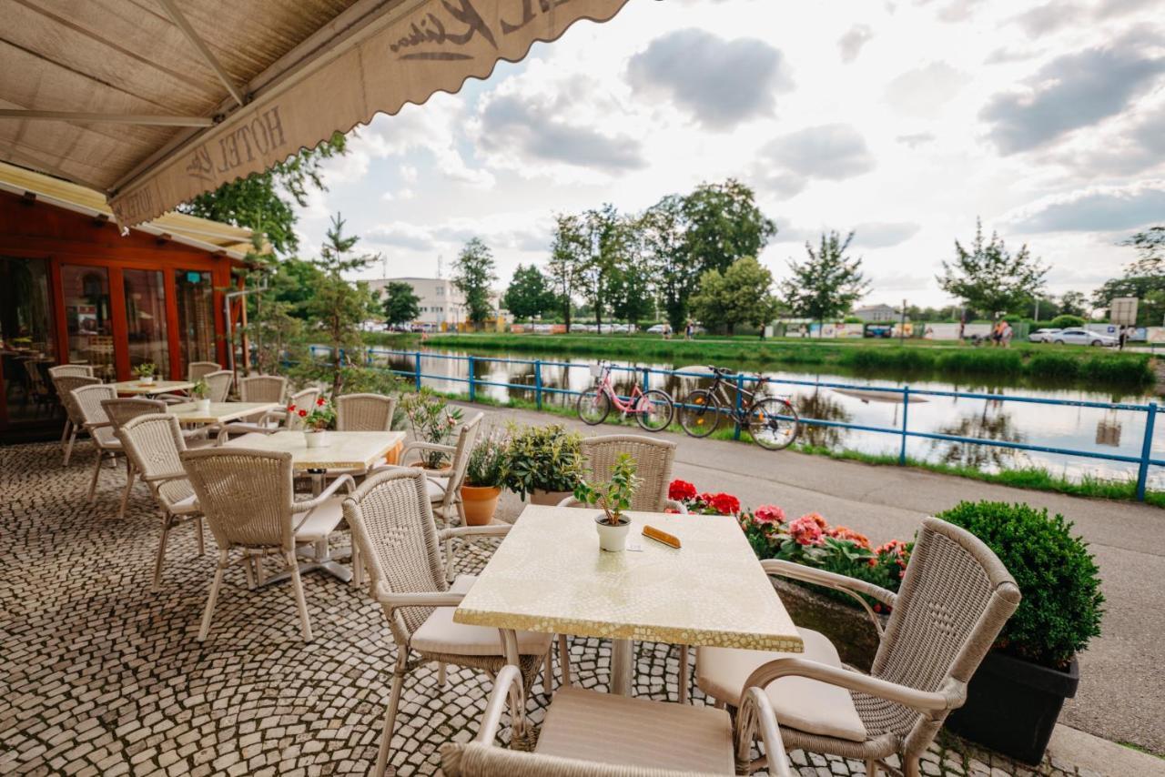 Hotel Klika تشيسكي بوديوفيتسه المظهر الخارجي الصورة